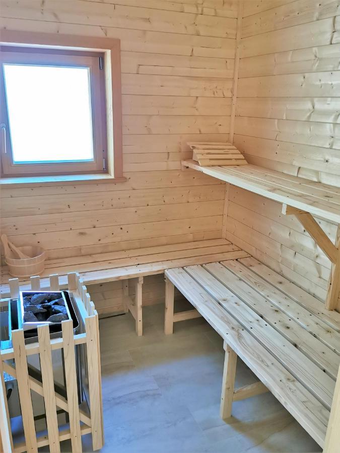 Bergchalet Am Waldrand - Pool, Sauna & Kamin Pöllauberg Eksteriør billede